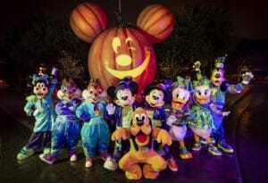 Disneyland-Halloween